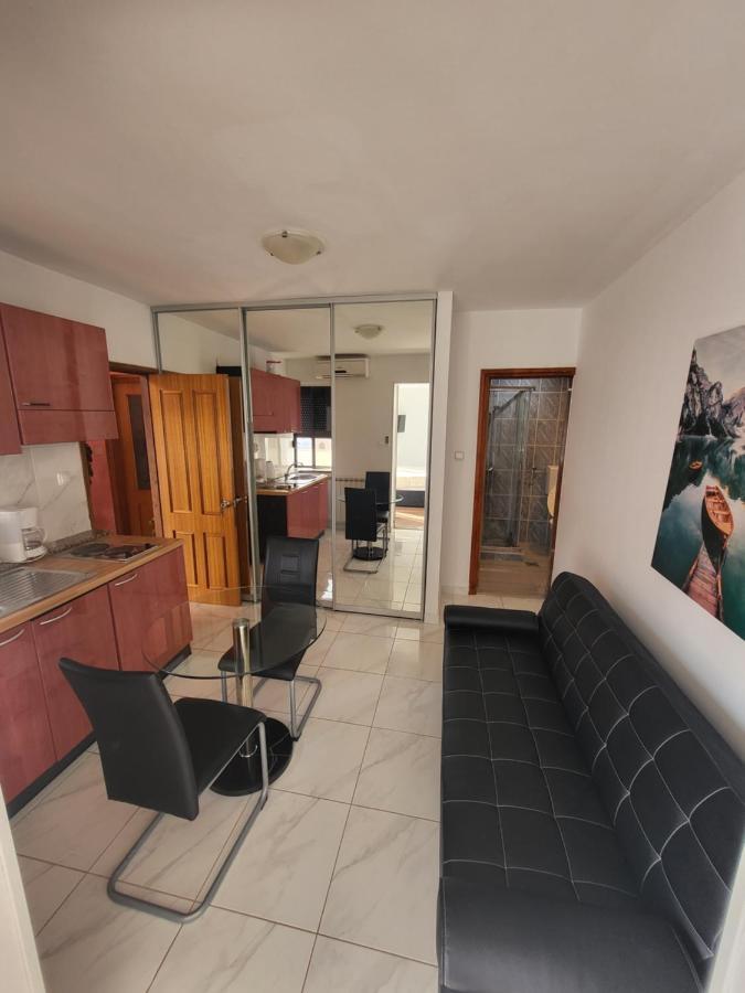 Apartment Stipe Бибине Екстериор снимка
